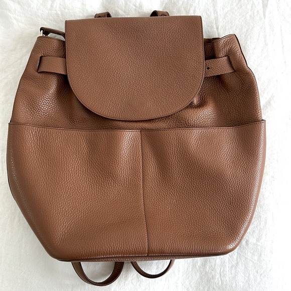 Cuyana Leather Backpack Brown/Caramel - Picture 4 of 16